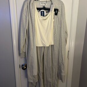 Pink Rose Gray and Cream Outfit